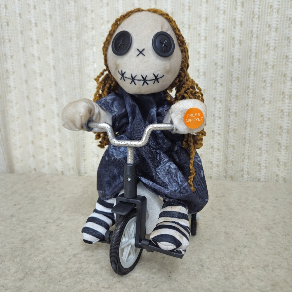 Ashland Animated Rag Doll on Tricycle Halloween Decor (NEW)